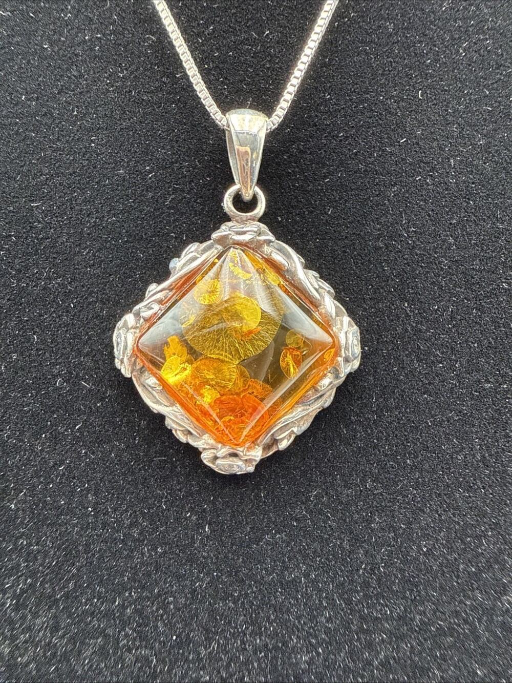 Vintage Floral Square Amber Necklace Marked NOA 925 Thailand On Italy 925 Chain